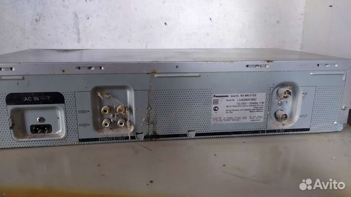 Видеомагнитофон panasonic