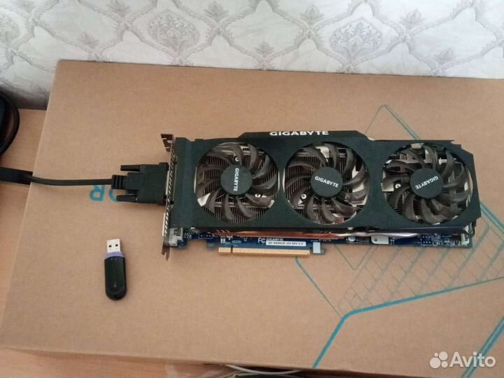 Видеокарта GTX 580