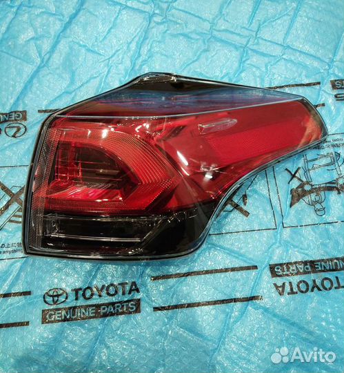 Фонарь Rav4 4 в крыло правый новый 15-19