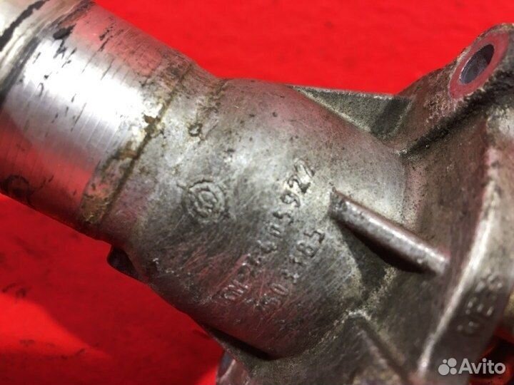 Корпус термостата Opel Zafira B Z16XE1 1.6L 1598