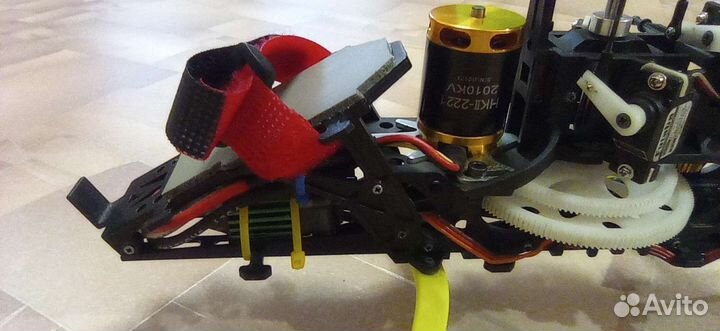 Вертолет Thunder Tiger MiniTitan E325