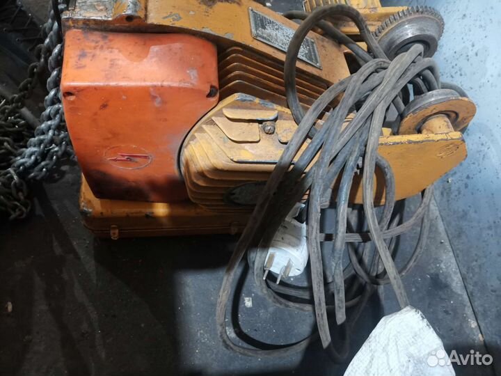 Таль электрическая 1т балканар