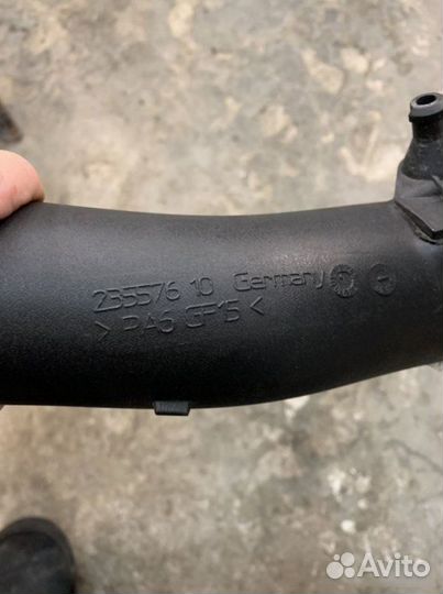 Патрубок интеркулера Bmw X5 E70 N55B30 2010