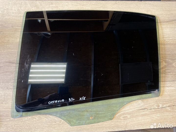 Skoda octavia a5 стекло заднее левое лифбэк