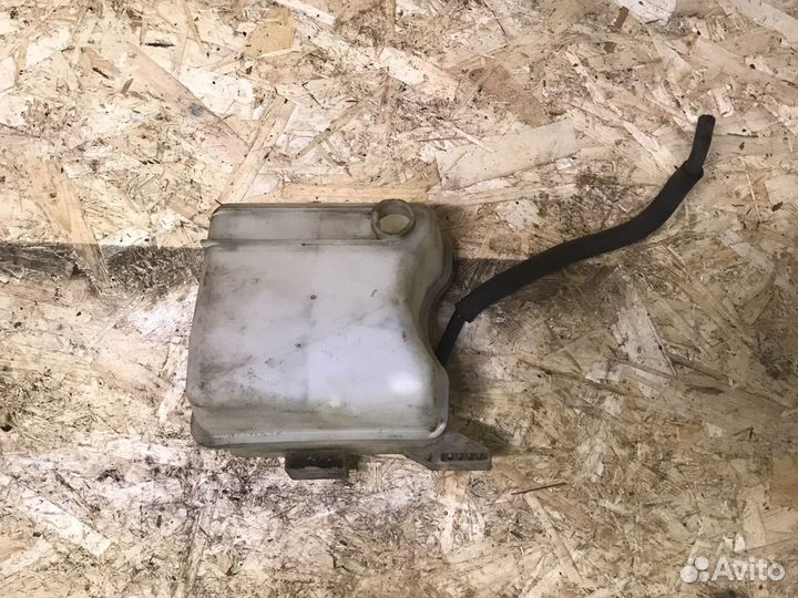 Расширительный бачок mazda 5