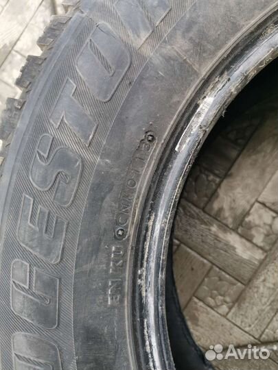 Bridgestone Ice Cruiser 7000 235/60 R16