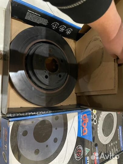 Опорный диски Toyota Highlander