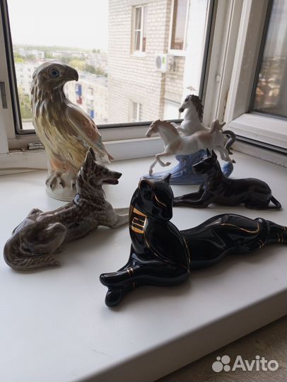 Фарфоровые статуэтки