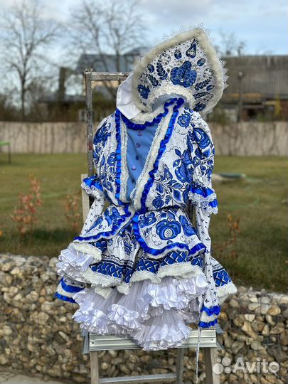 Костюм мороза и снегурочки, парики