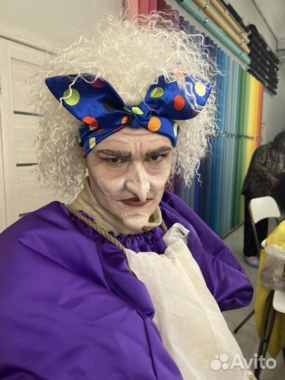 Гример, визажист, макияж на хеллоуин