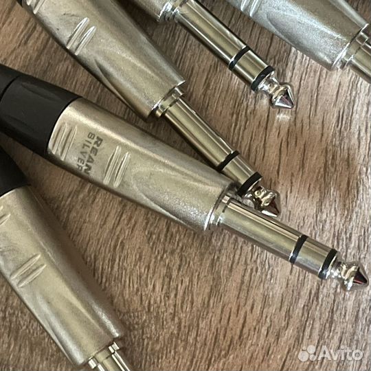 Кабель мультикор аудио D-Sub 25 pin на 8 jack