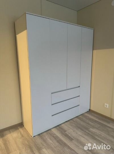 Шкаф 1600 метра белый