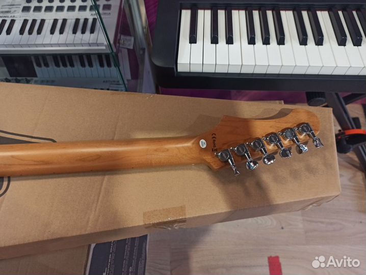 Электрогитара JET JS-400 OW