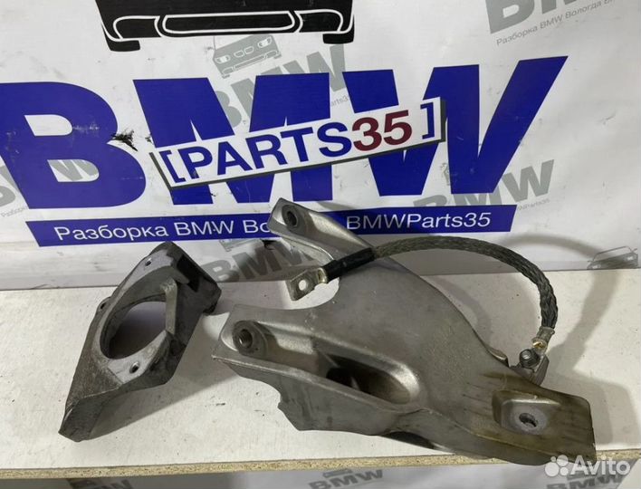 Кронштейн двигателя BMW E60 мотор N52