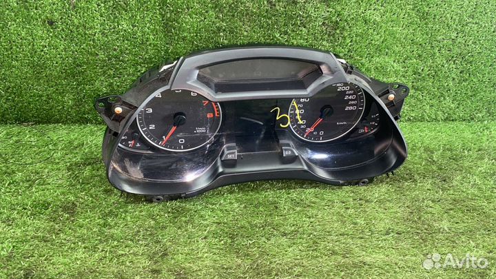 Спидометр (панель приборов) Audi A4 B8 8K 111000km