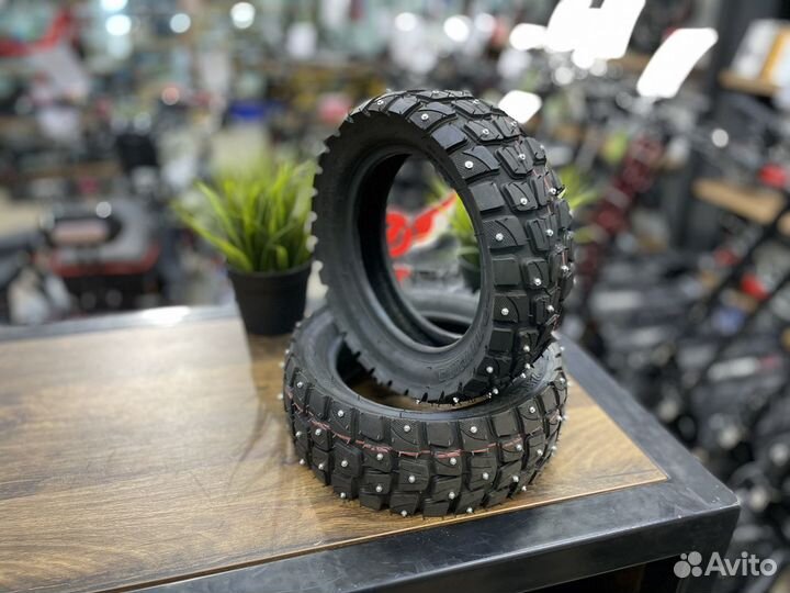 Покрышка для электросамоката шипованная 10х3