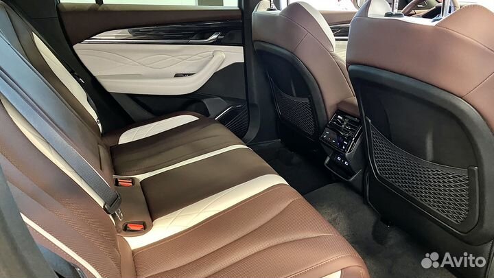 Geely Monjaro 2.0 AT, 2024