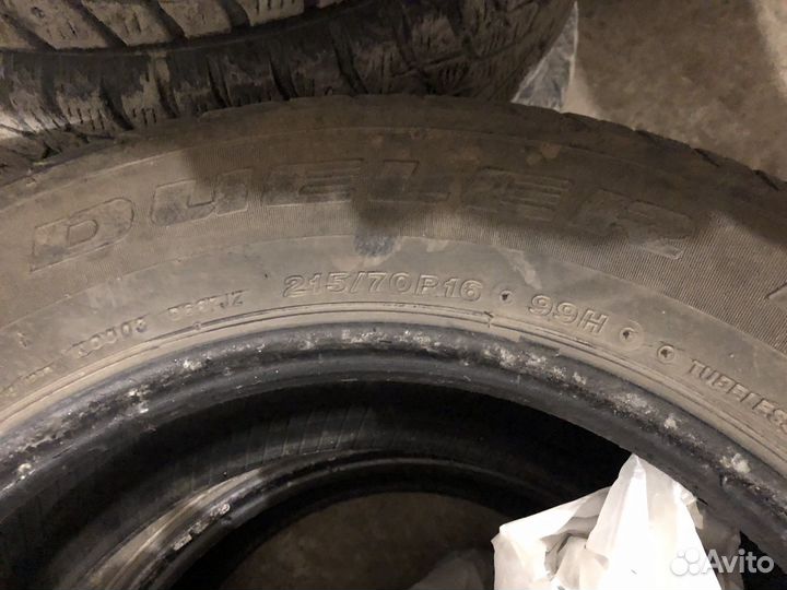 Bridgestone Dueler H/P 215/70 R16