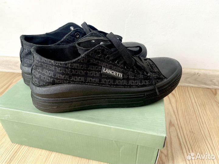 Кеды женские