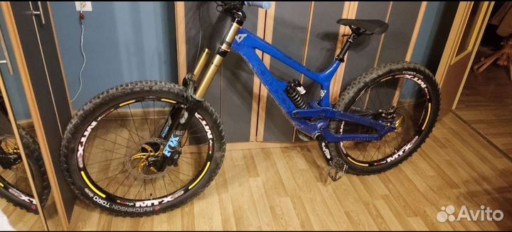 YT industries tues base XL