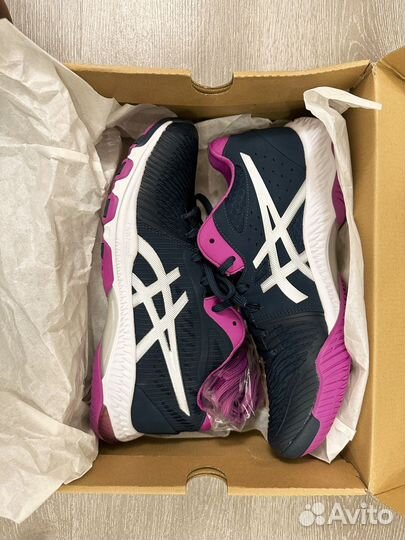 Женские кроссовки asics Netburner FF MT 2