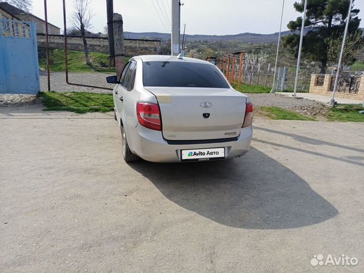 LADA Granta 1.6 МТ, 2012, 180 000 км