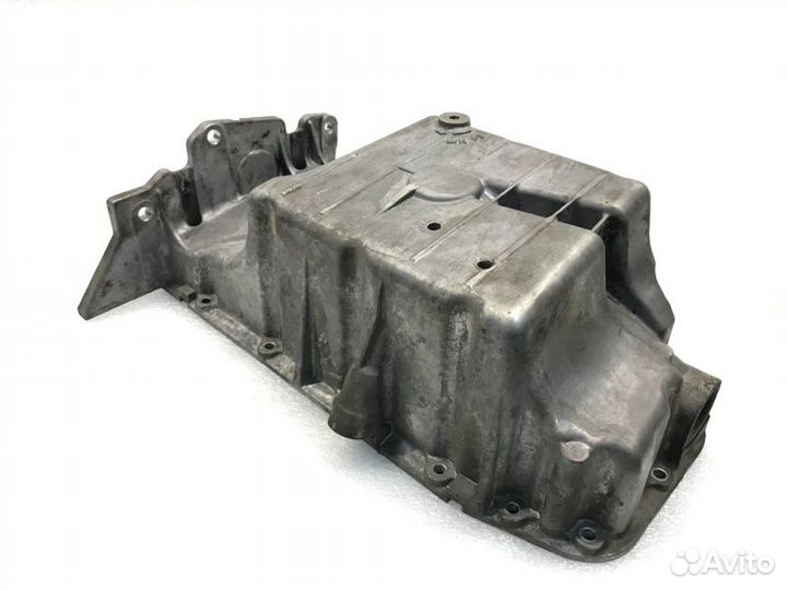 Поддон двигателя Chevrolet Cruze седан 1.8 2010