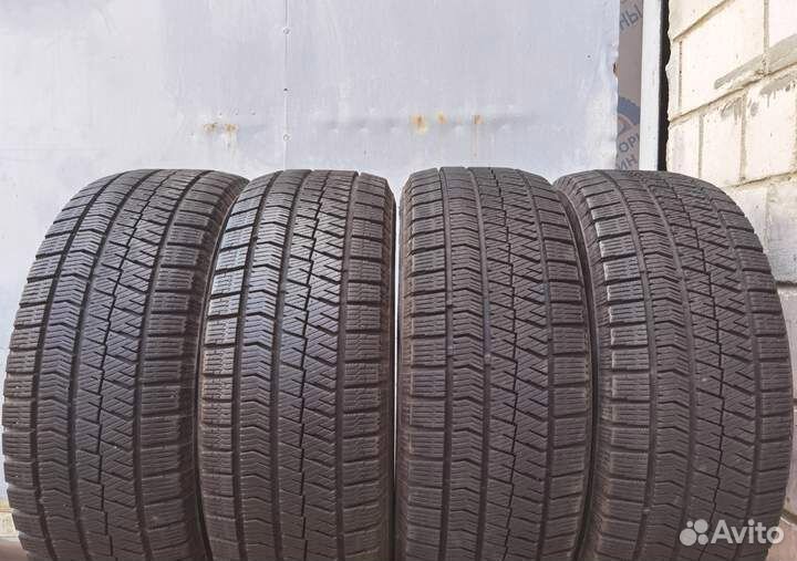 Bridgestone Blizzak VRX2 205/55 R16 97H