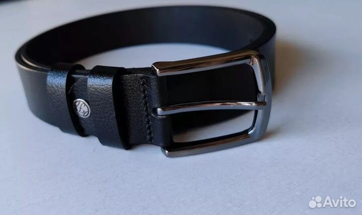 Мужской кожаный ремень новый