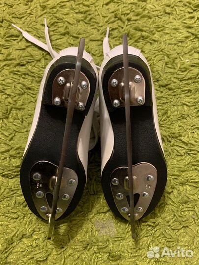 Детские фигурные коньки