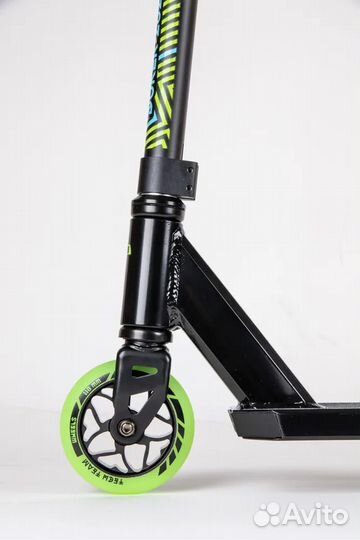 Самокат трюковой Tech Team Duker 202 2022, зеленый