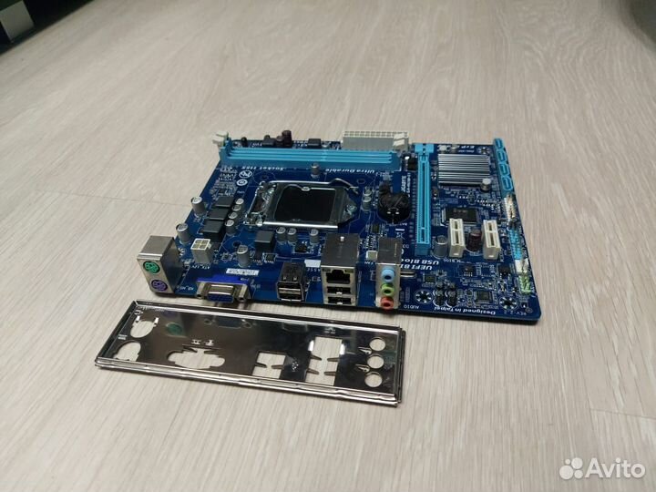 Материнская плата gigabyte GA-H61M-S1 rev 2.2