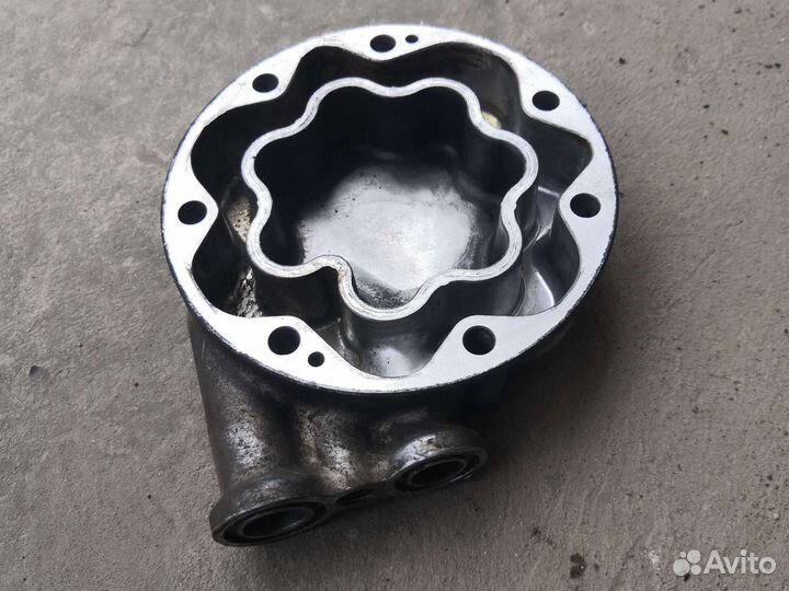 Задняя крышка компрессора кондиционера Фиат Дукато