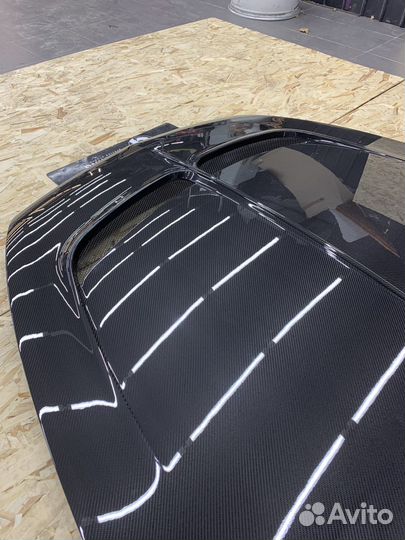 Капот Bentley Bentayga 2021 Mansory карбон