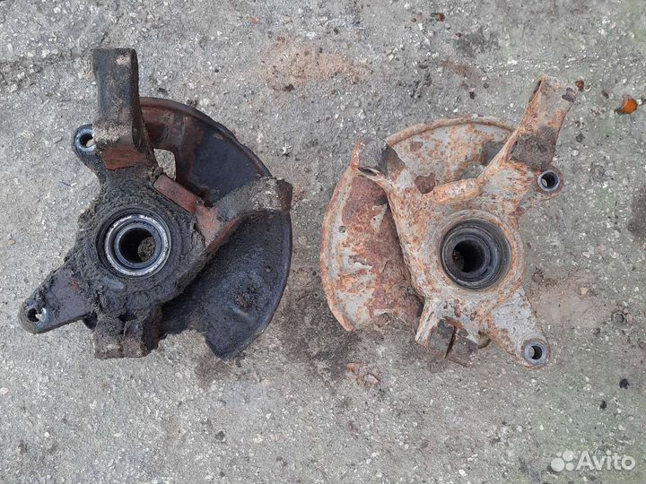 Поворотный кулак kia sephia 2