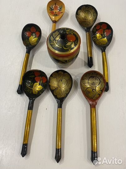 Набор посуды хохлома