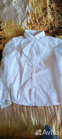 Белые блузки для школы