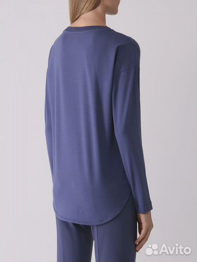 Лонгслив однотонный Bogner