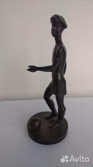 Мальчик, Петька Футболист Касли 1987 год. чугун