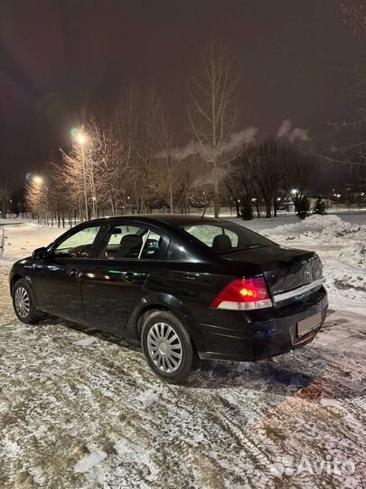 Opel Astra 1.6 МТ, 2013, 268 300 км