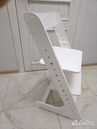 Детский растущий стул