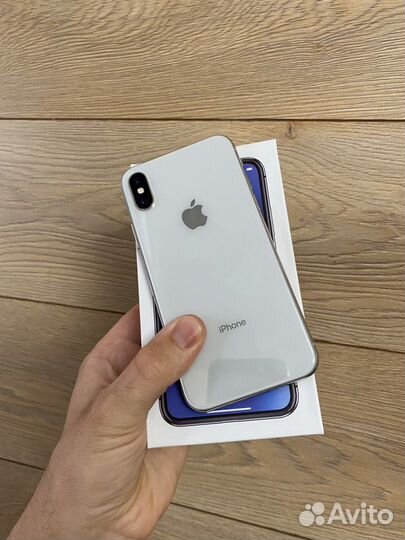 iPhone X, 256 ГБ