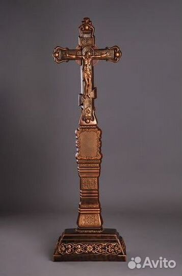 Крест надгробный литой с подставкой