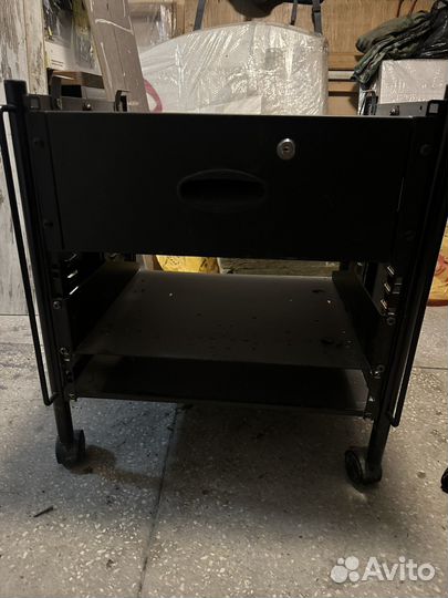 Рэковый шкаф