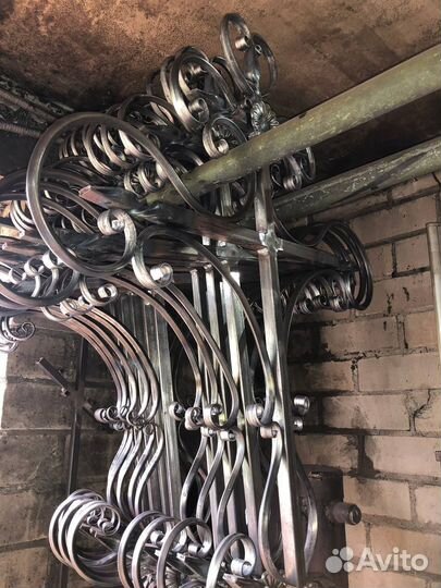 Кованый крест на могилу К8