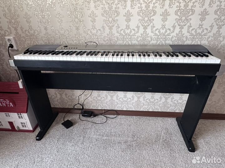Цифровое пианино casio