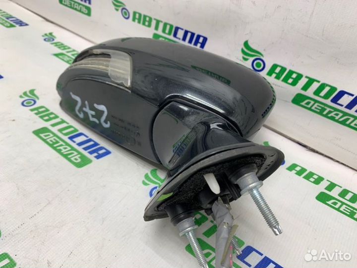 Зеркало двери переднее правое Toyota Avensis