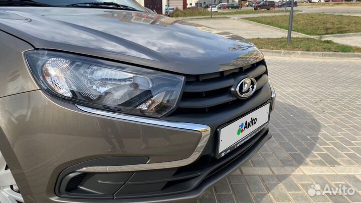 LADA Granta 1.6 МТ, 2019, 14 000 км