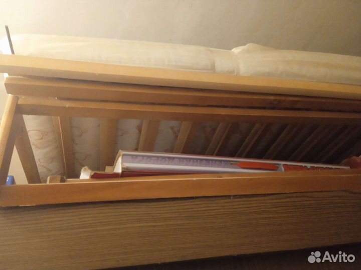 Детская кроватка (в разборе), маятник