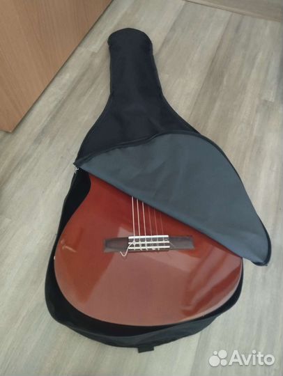 Классическая гитара Yamaha C40, Ямаха